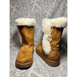 Size 8 – SO® Button Faux-Fur Winter Boots